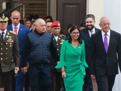 ¿Cuánto cuesta el vestido que Delcy Rodríguez usó para jurar como presidenta de Venezuela?
